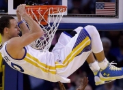 开云2026-独行侠加时力擒勇士，锡安东决封神！NBA今夜属于硬汉